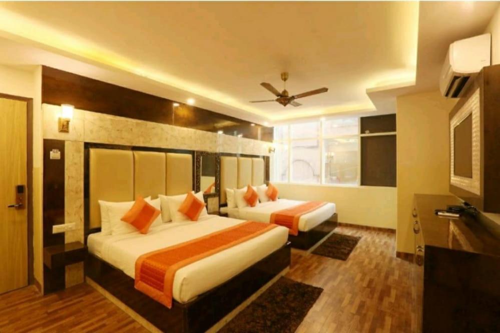 Hotel Plazzo New Delhi Luaran gambar