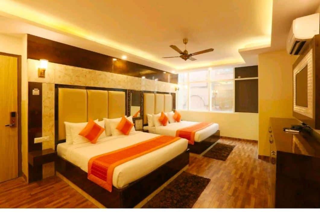 Hotel Plazzo New Delhi Luaran gambar